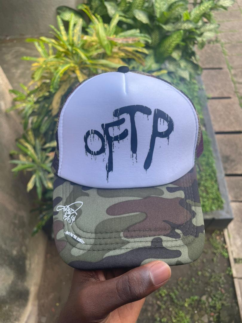 FA14 'OFTP' GIRAN Trucker